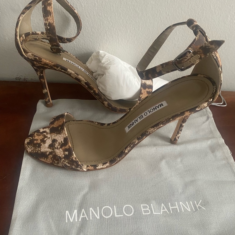 New in the box Manolo Blahnik Chaos